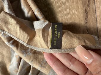 Louis Vuitton šál - 6