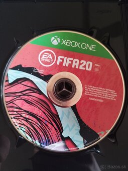Predám Xbox one S 500gb - 6
