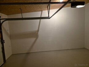 Garáž na predaj- 22,25 m² - 6