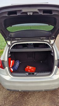 Peugeot 308 - 6