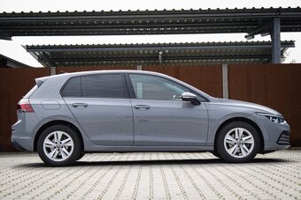 Volkswagen Golf Life 1.5 TGI Benzín + CNG - 6