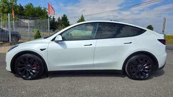 Tesla Model Y Performance Dual Motor Long Range 75kWh - 6