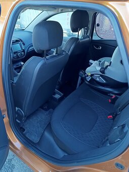 Renault Captur 1,3 Limited TCe 130 GPF , 1.majitel - 6