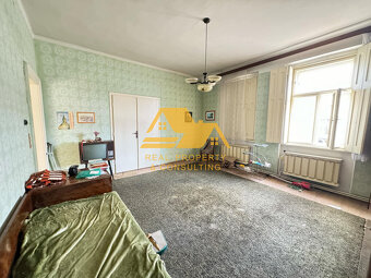 Prenajmem dom s 8 árovým pozemkom na Nitrianskej ulici v Nov - 6