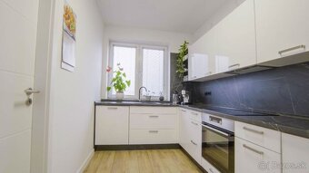 Moderný 4 izbový bungalov s garážou Vlčie Kúty, Prievidza - 6
