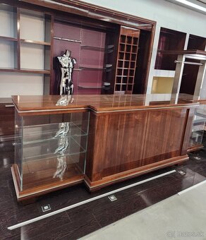 Luxusná drevená pultová zostava - 6