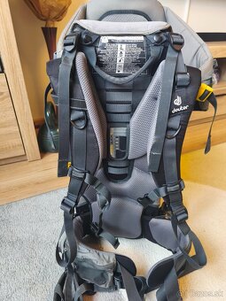 Turistický nosič Deuter Kid Comfort 2 (so strieškou) - 6