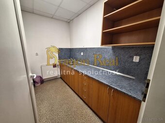 PRENÁJOM – 4 samostatné kancelárske priestory – ĽUBOTICE - 6