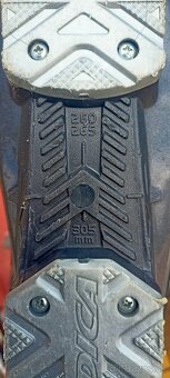 2x Lyže + lyžiarky - 6