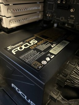 AMD Ryzen 7 3700X - 32GB DDR4 - MSI B450 Pro Carbon - 6