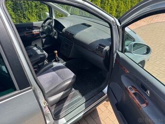 Volkswagen Sharan 2.0tdi - 6