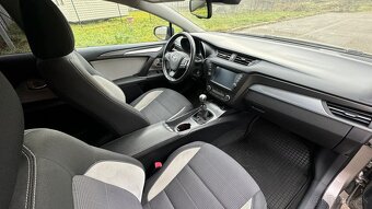 Toyota Avensis 2,0D,zaruka - 6
