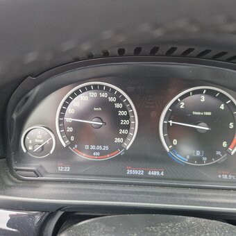 BMW 530d Xdrive F11 4x4 - 6
