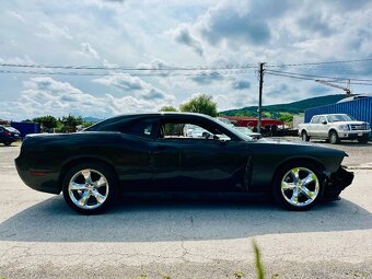 Dodge Challenger R/T Plus V8 5.7 Hemi - 6