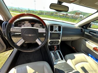Predám Chrysler 300C AWD Touring 3,5 V6 LPG+benzín 2006 - 6
