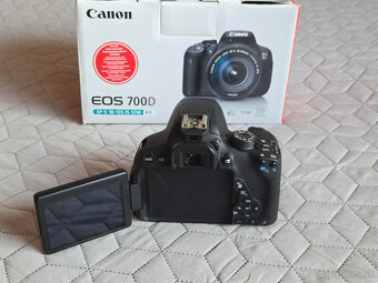 Širokouhlý objektív Canon. - 6