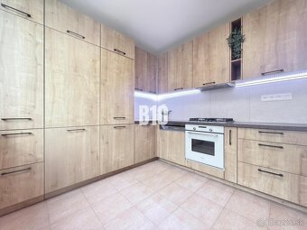 Veľký 3 izbový byt po rekonštrukcii - Nitra Čermáň - 6