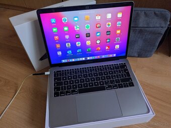 Apple MacBook Pro 13" Space Grey (2017) – Kompletné balenie - 6