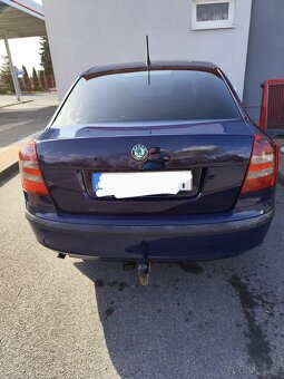 Skoda Octavia 1.6mpi 2011 - 6