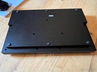 Roland TR-8S Groovebox top stav - 6
