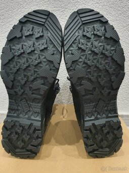 TARAS ARMY BLACK 40,5 a 42 - 6