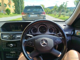 Mercedes E350d - 6