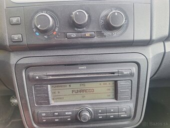 ŠKODA ROOMSTER BENZÍN KLÍMA - 6