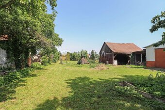 REZERVOVANÉ - Rodinný dom na veľkom pozemku Senica - Čáčov - 6