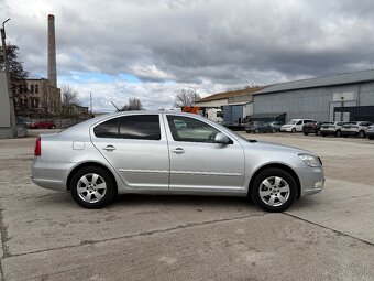 Škoda Octavia 2012 - 6