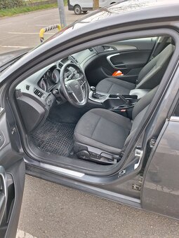 Opel Insignia 1.8 benzín - 6