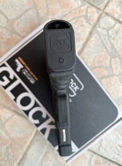 Airsoft ● Glock 17 ● GBB ● UMAREX ● 320 FPS - 6