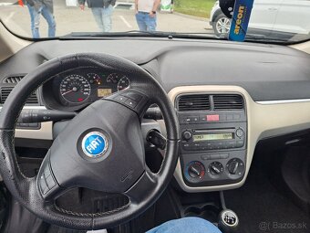 Fiat Grande Punto - 6