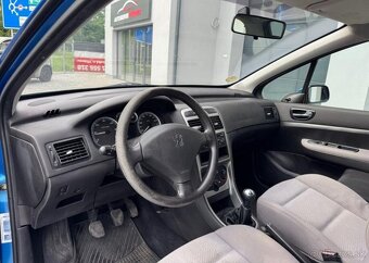 Peugeot 307 2.0 HDi nafta manuál 66 kw - 6