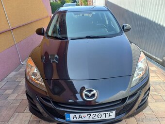Mazda 3---1.6i-benzin--77Kw-105Ps-najazdené.-157600km - 6