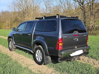Toyota Hilux - 6