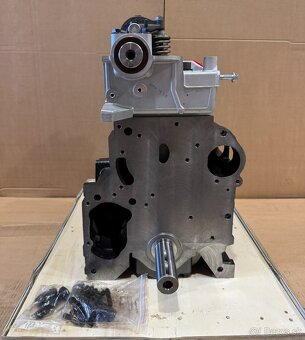 motor Mitsubishi Pajero L200 Hyundai H100 2,5TD 4D56 NOVÝ - 6