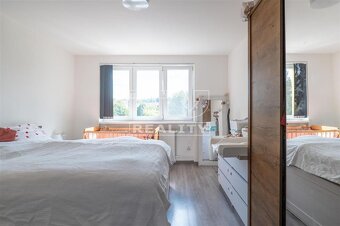 REZERVOVANÉ - Priestranný dvojizbový tehlový byt - 69 m2... - 6