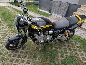 Yamaha XJR 1300 – r. 2001 - 6
