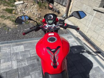 Suzuki SV650 N - 6