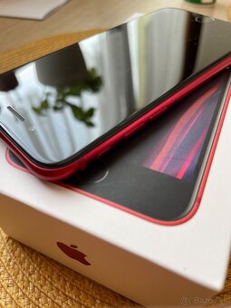 Apple Iphone SE2022 64gb Product Red - 6