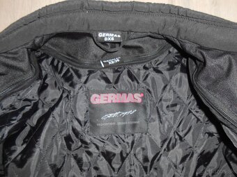 Predam krasny uplne novy damsky moto komplet o velkosti XS - 6