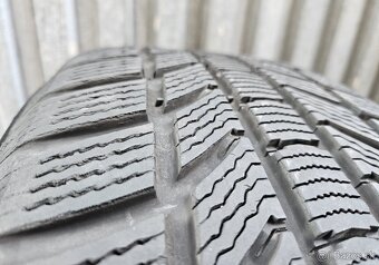 Špičkové zimné pneumatiky Continental - 235/60 r18 107H - 6