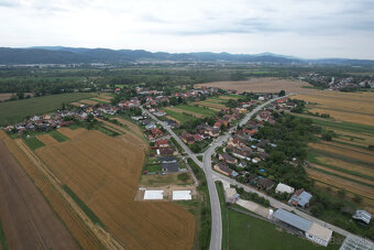 BartanusReality - Na predaj zaujímavý 5 izbový rodinný dom v - 6