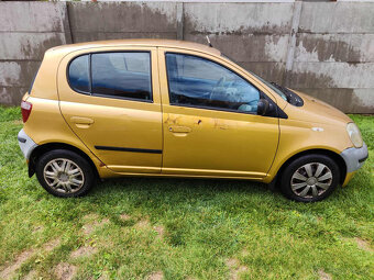 Toyota Yaris - 6