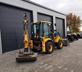 JCB 3CX Compact + 9 naradi - 6