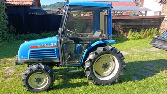 Malotraktor 4x4 s kabínov Iseki sial 23 - 6