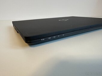 Fujitsu LifeBook U747 / i5 / 8GB DDR4 / 512GB SSD / Win10 - 6