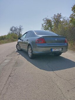 Peugeot 407 - 6