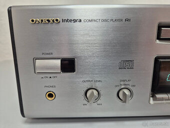 Onkyo Integra Tuner + CD - 6