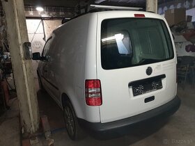 Vw Caddy 1.6 TDi 75kW - 6